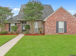 18315 Lake Myrtle Dr, Baton Rouge, LA 70817