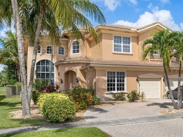 1831 Waldorf Dr, Royal Palm Beach, FL 33411