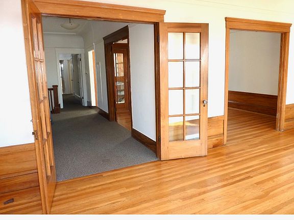5th image of 789 17th Ave