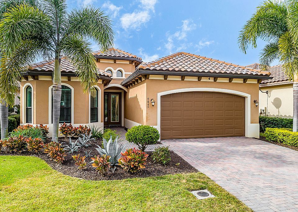 1st image of 9065 Isla Bella Cir