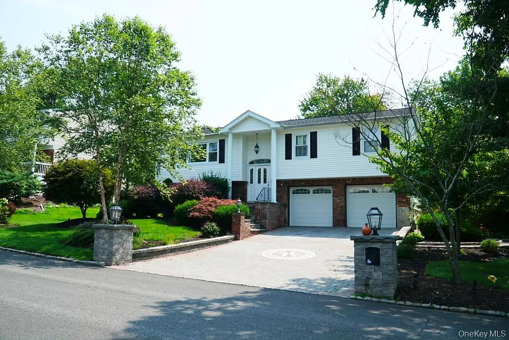 4 bed, 3.0 bath, 2158 sqft, $4,800 — Photo 4