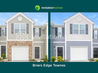 11833 Brier Village Ln, Charlotte, NC 28262