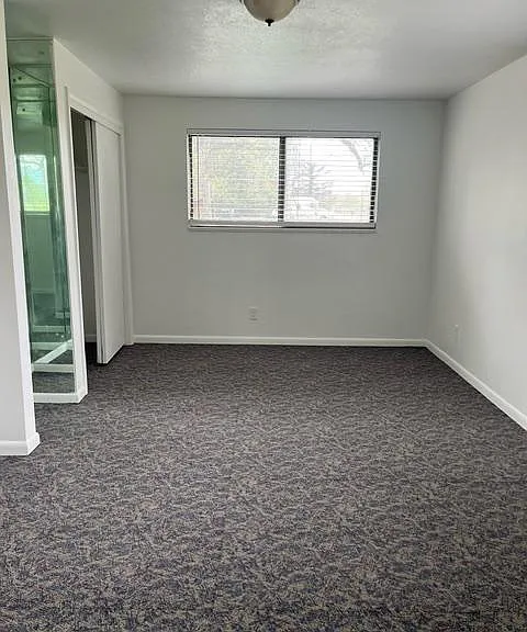74 E Valley View Dr — Photo 10