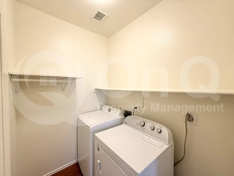 230 N Nash Way — Photo 21