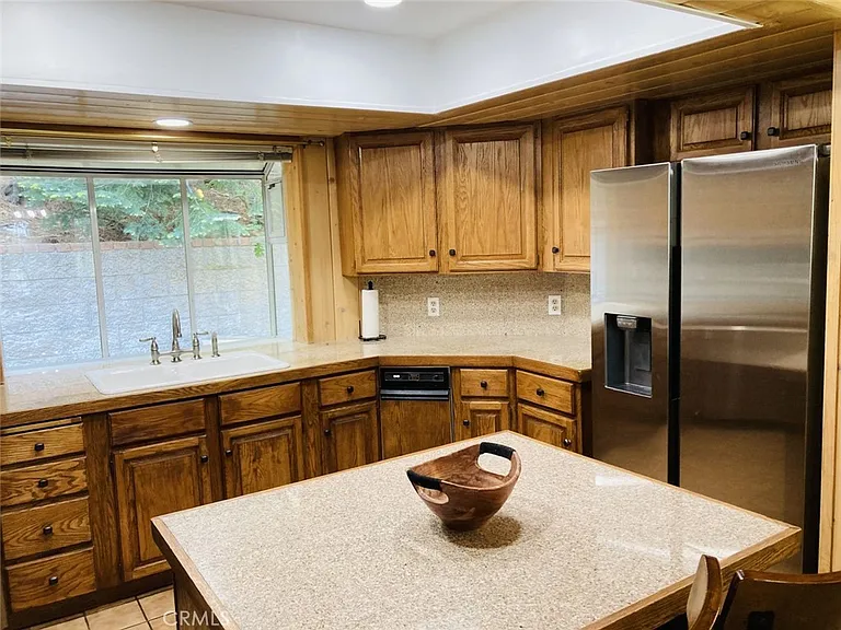 264 Fairway Dr — Photo 16