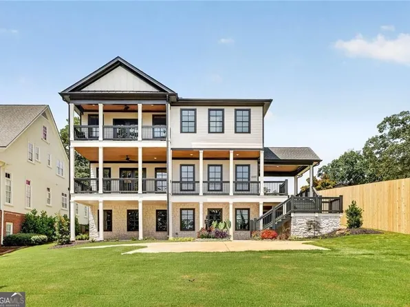 2153 Cooper Lake Rd SE, Smyrna, GA 30080