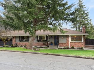 18224 66th Ave NE, Kenmore, WA 98028