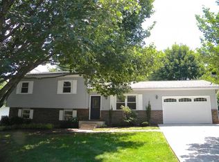 8628 Peppertree Ln, Knoxville, TN 37923