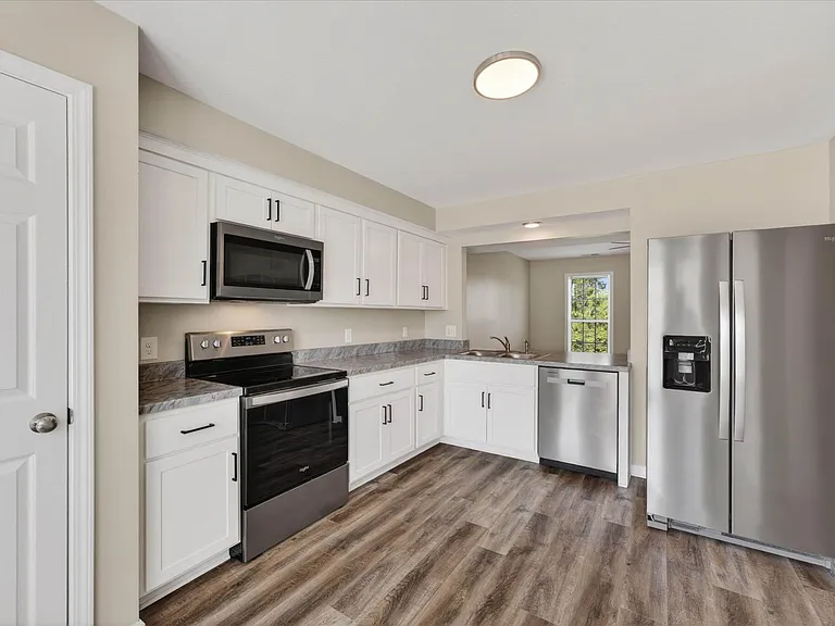 2072 Tynewood Dr — Photo 13