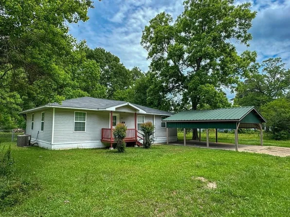 203 E Douglas St, Jefferson, TX 75657