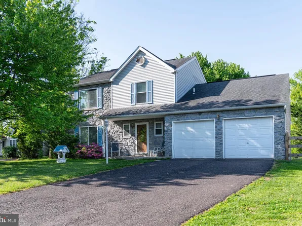 616 Jennifer Ln, Gilbertsville, PA 19525