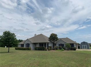 2220 Cypress Ct, Midlothian, TX 76065