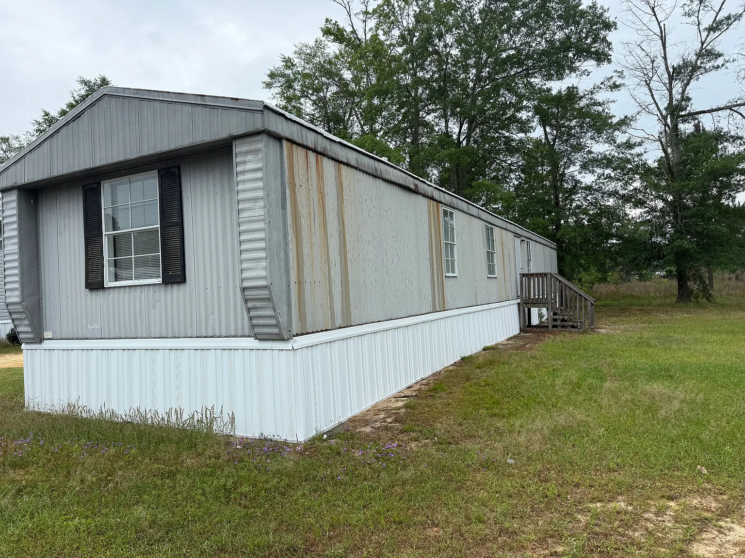 3 bed, $950 — Photo 2