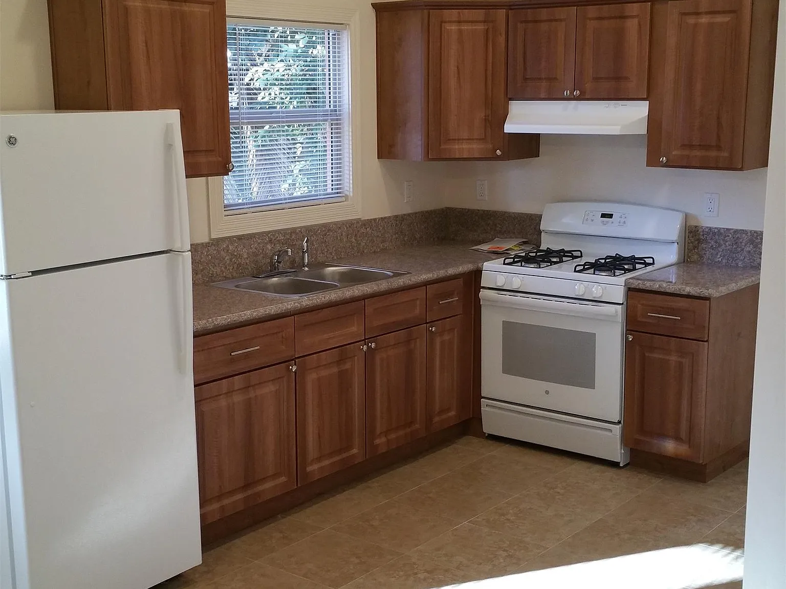18th & P Apartment - 1815 A — Photo 2