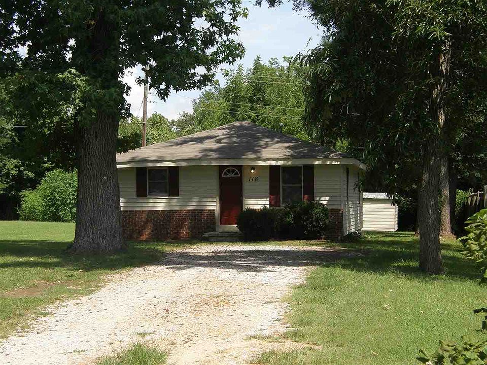 1st image of 118 Maple Hill Dr