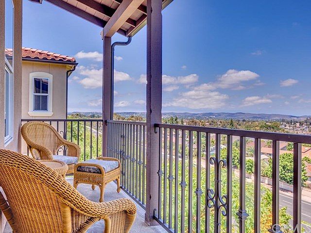 61 Aliso Ridge Loop, Mission Viejo, CA 92691 | Zillow