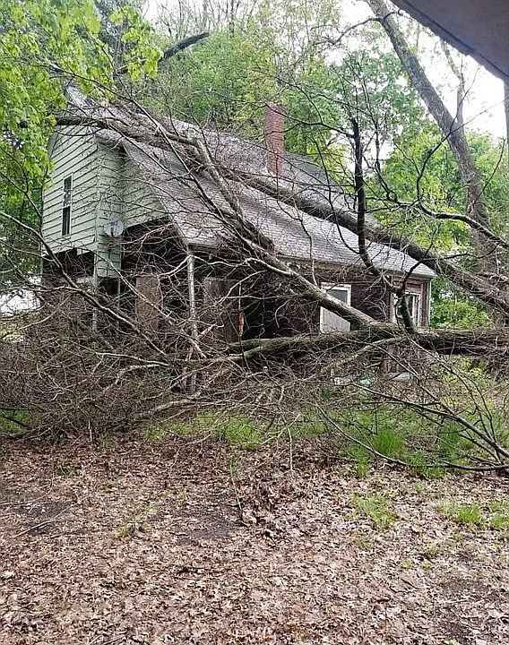 1st image of 132 W South St