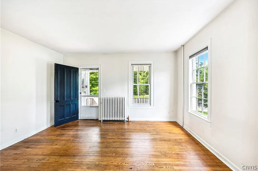 1 bed, 1.0 bath, 516 sqft, $1,550 — Photo 2