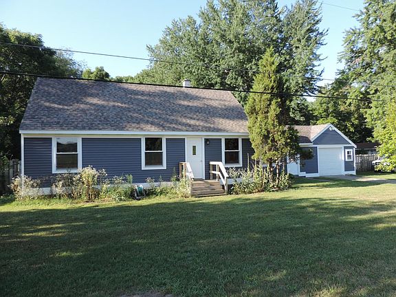 2nd image of O-1294 Lake Michigan Dr NW