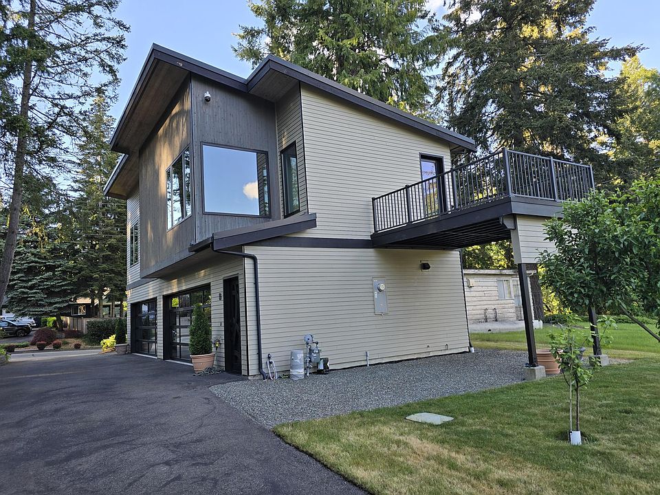 Private, stand alone building, distanced from neighbors