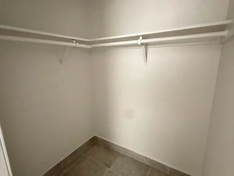 7533 Vineland Ave #2 — Photo 10