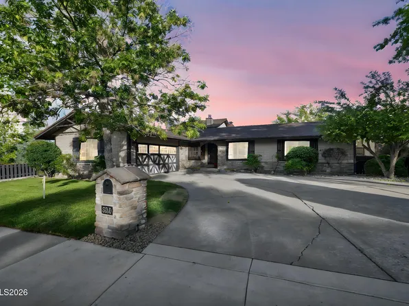 3850 Piccadilly Dr, Reno, NV 89509