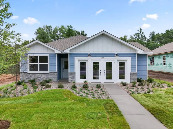 707 Vista Ct, Hanover, MN 55341