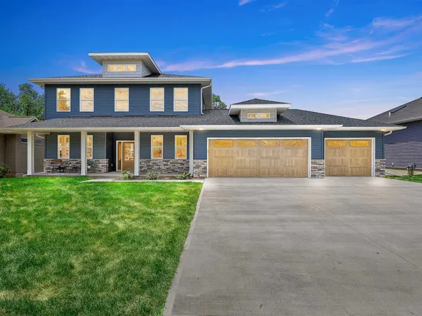 2776 Muddy Creek Ln, Coralville, IA 52241