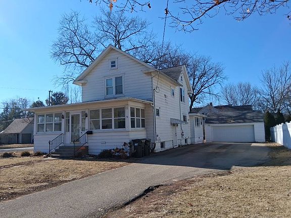 2nd image of 1401 6th Ave