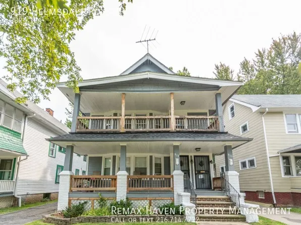 919 Helmsdale Rd #Up, Cleveland, OH 44112