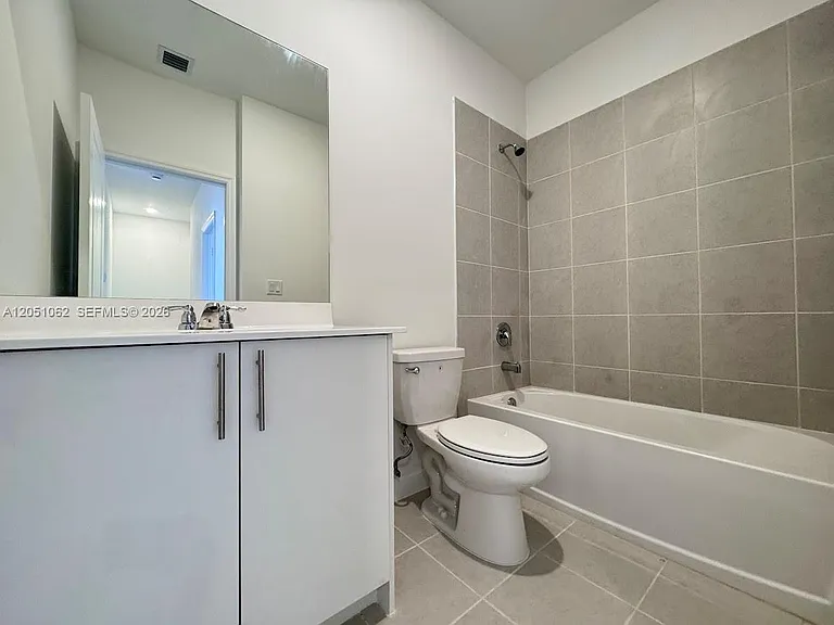1182 SE Palm Dr — Photo 20
