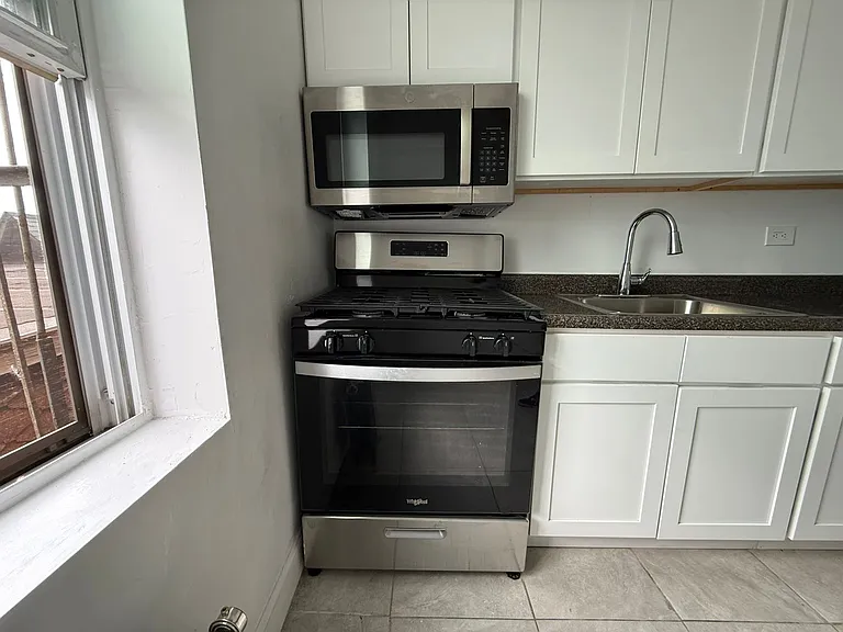 71 Lexington Ave #12E — Photo 3