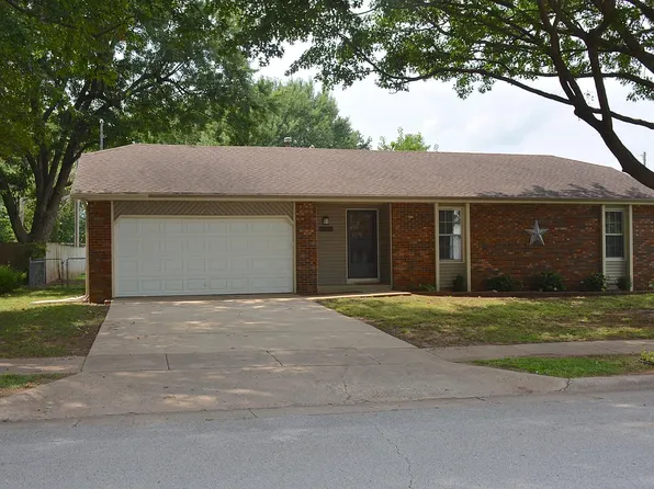 2677 S Grant Ave, Springfield, MO 65807