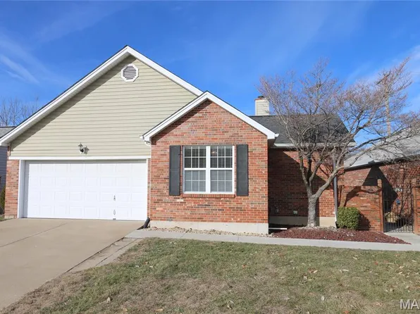 853 Du Pre Ct, Saint Peters, MO 63376