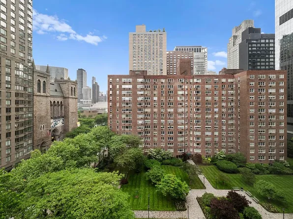 345 West 58th Street image 2 of 16