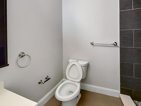 2nd image of 28 Caldwell St #3
