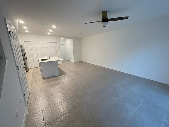 4th image of 14207 Oviedo Pl