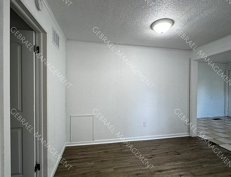 1097 E Schumacher St — Photo 16