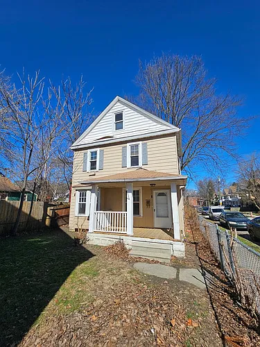 7010-7014 Wakefield Ave Photo 1