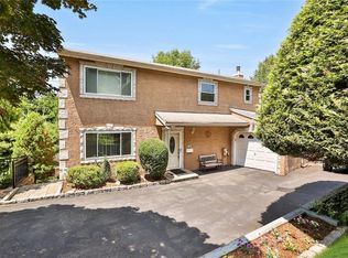 185 Serrano Ave, Hawthorne, NY 10532