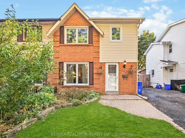 264 Galway Ct, Oshawa, ON L1J 6K6