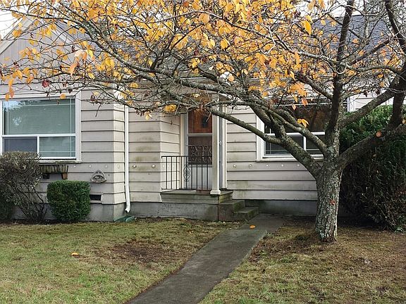2nd image of 3409 S Gunnison St