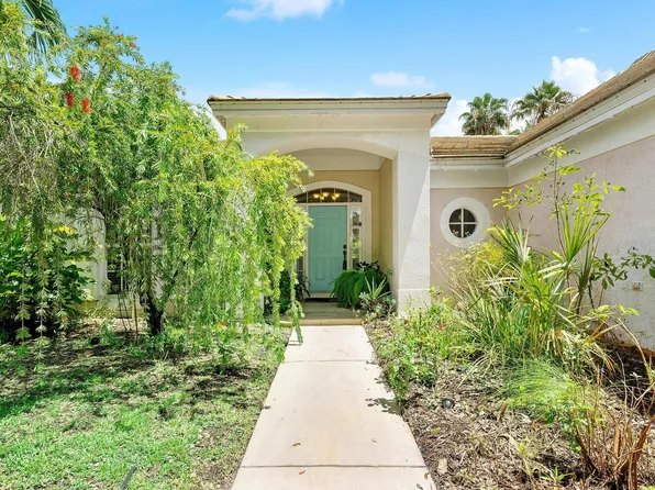3715 Lancewood Place, Delray Beach, FL 33445