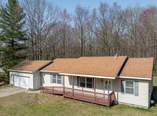 6565 Club House Dr E, Stanwood, MI