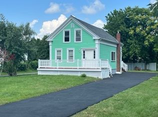 107 Ingell St, Taunton, MA 02780