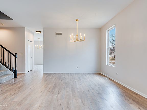 4th image of 1808 Castle Ridge Dr