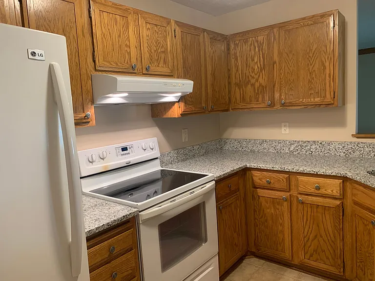 3590 Blue Jay Way #106 — Photo 20