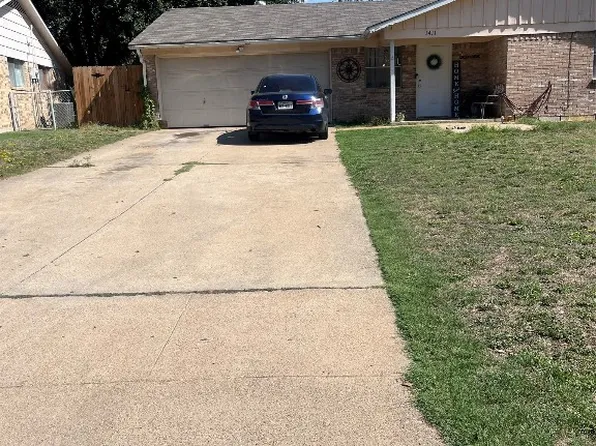 1411 Montclair St, Arlington, TX 76015