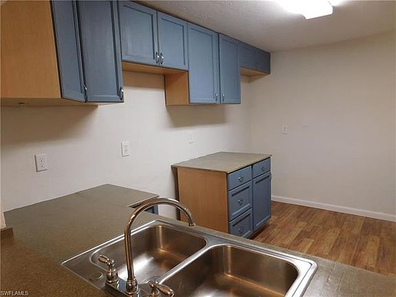 4th image of 1508 Gardenia Ave