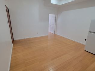 640 Washington Ave #2F, Philadelphia, PA 19147